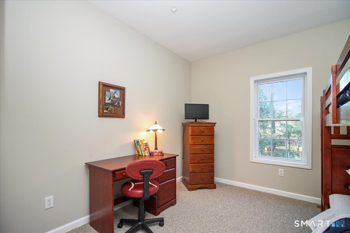 6 Partridge Lane Farmington CT 06032