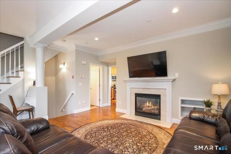 6 Partridge Lane Farmington CT 06032
