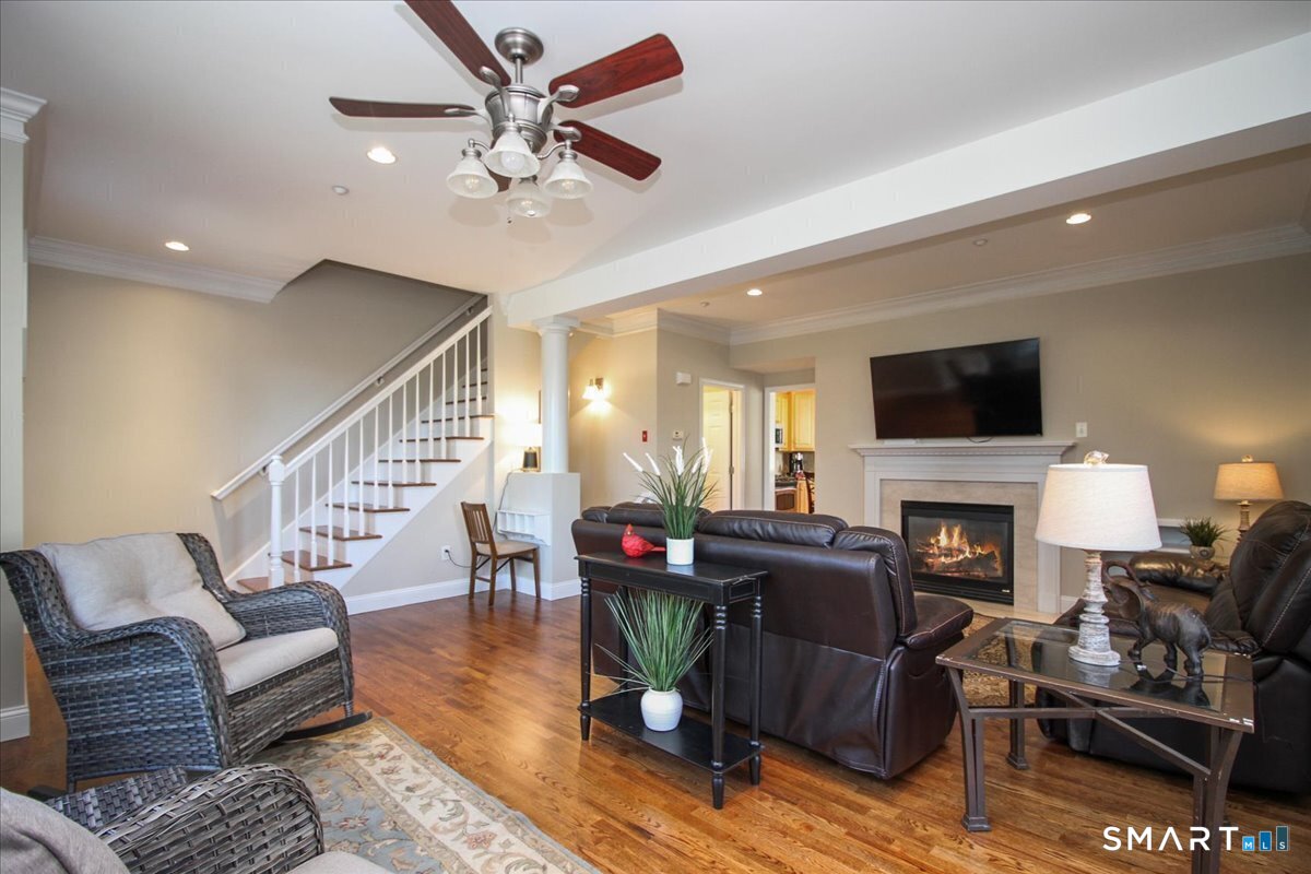 6 Partridge Lane Farmington CT 06032