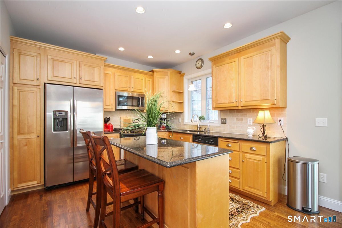 6 Partridge Lane Farmington CT 06032