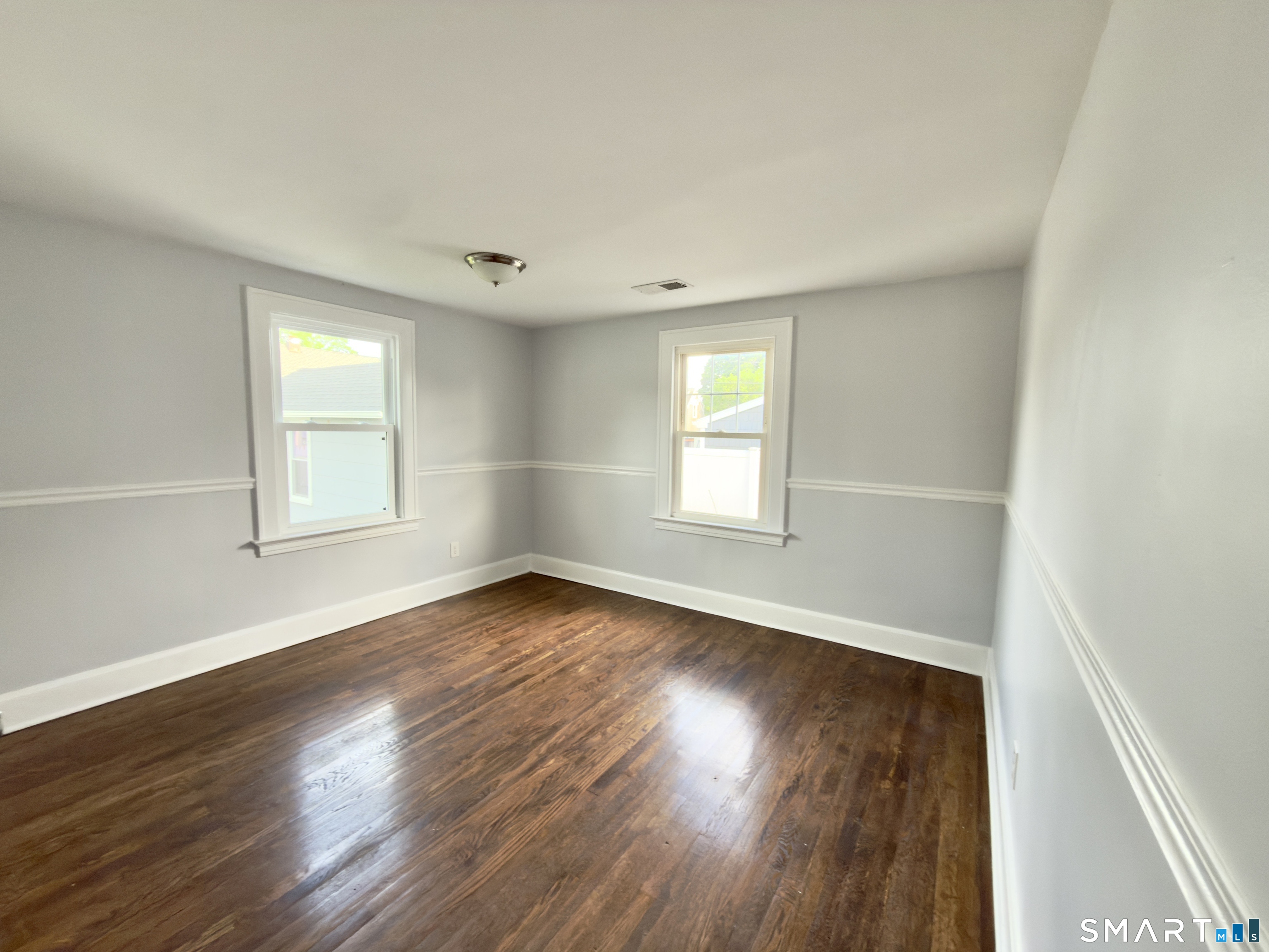 57 Elm Street East Haven CT 06512