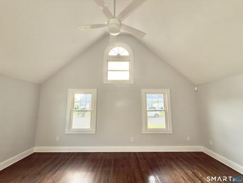 57 Elm Street East Haven CT 06512