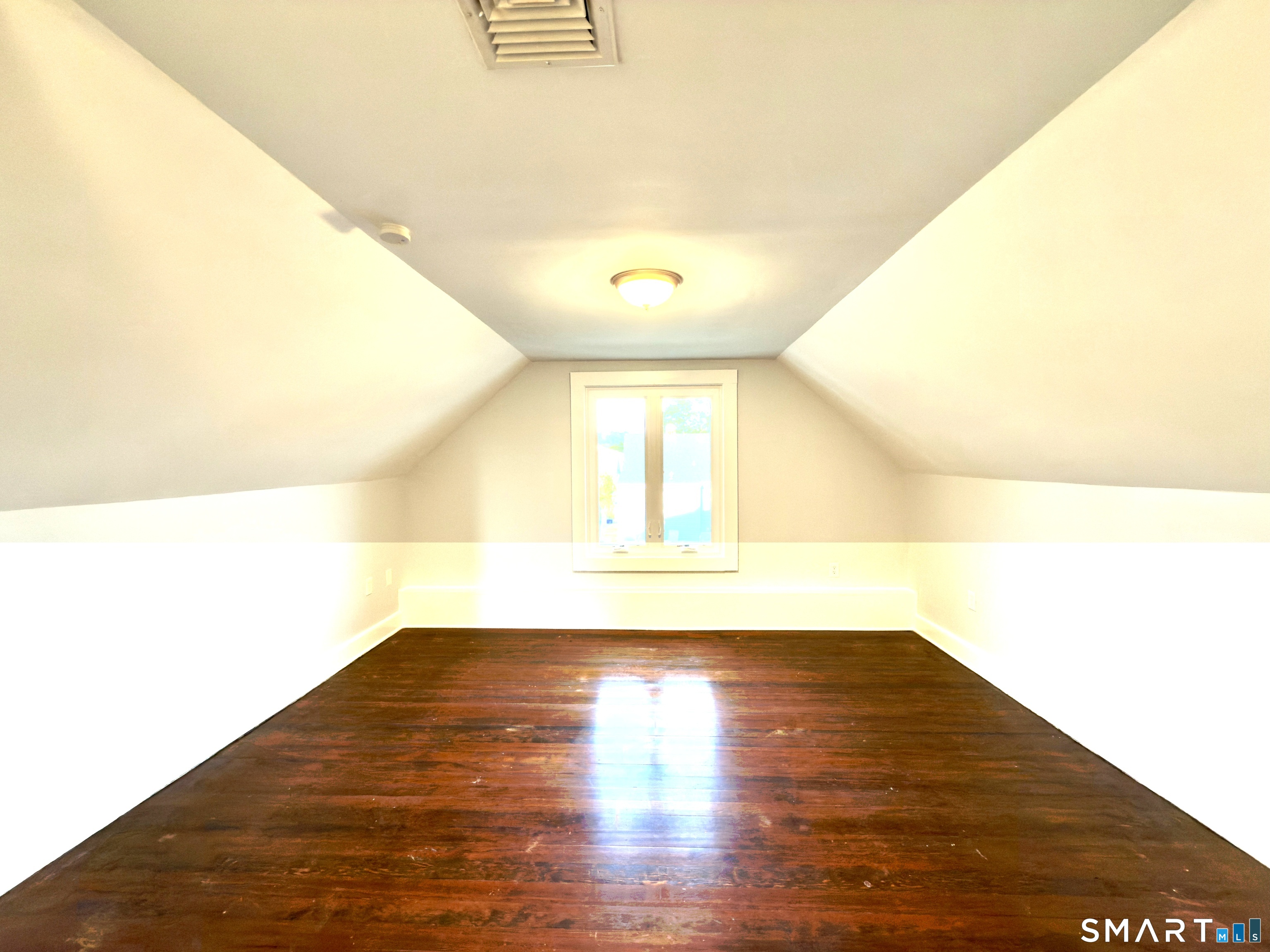 57 Elm Street East Haven CT 06512