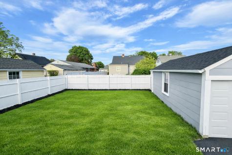 57 Elm Street East Haven CT 06512