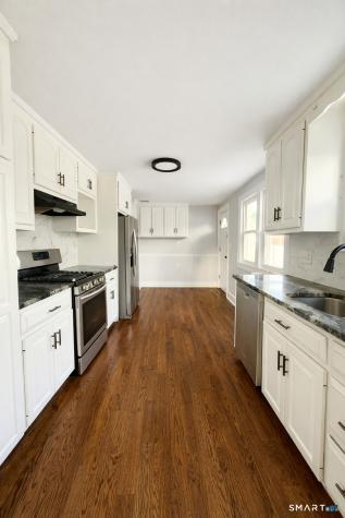 57 Elm Street East Haven CT 06512