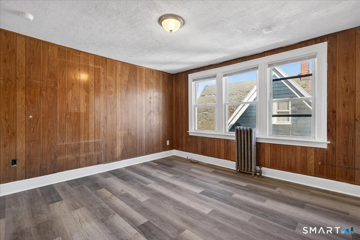 34 Bristol Street West Haven CT 06516