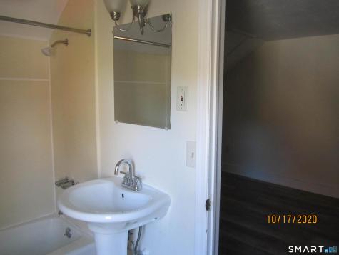 1085 Broad Street Meriden CT 06450