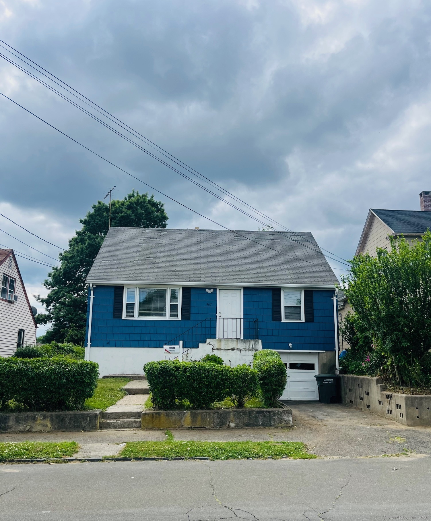 407 Kent Avenue Bridgeport CT 06610