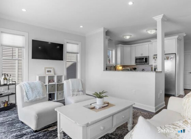 928 Reef Road Fairfield CT 06824