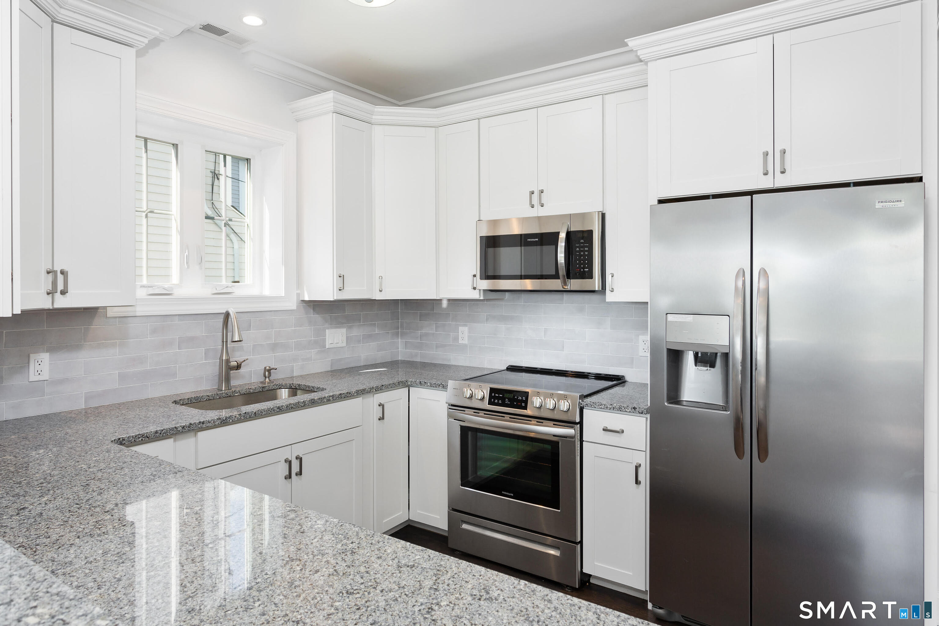 928 Reef Road Fairfield CT 06824