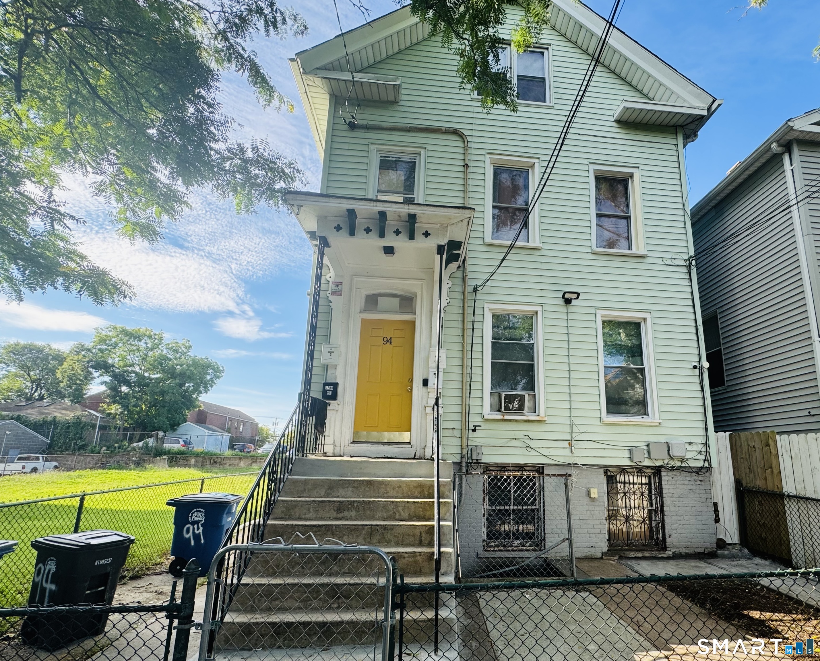 94 Carlisle Street New Haven CT 06519