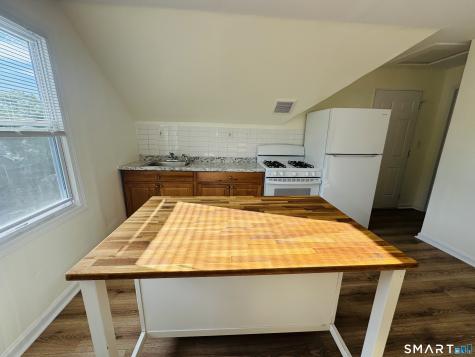 94 Carlisle Street New Haven CT 06519