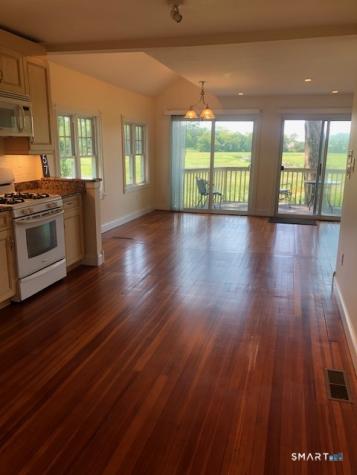 53 Linden Avenue Branford CT 06405