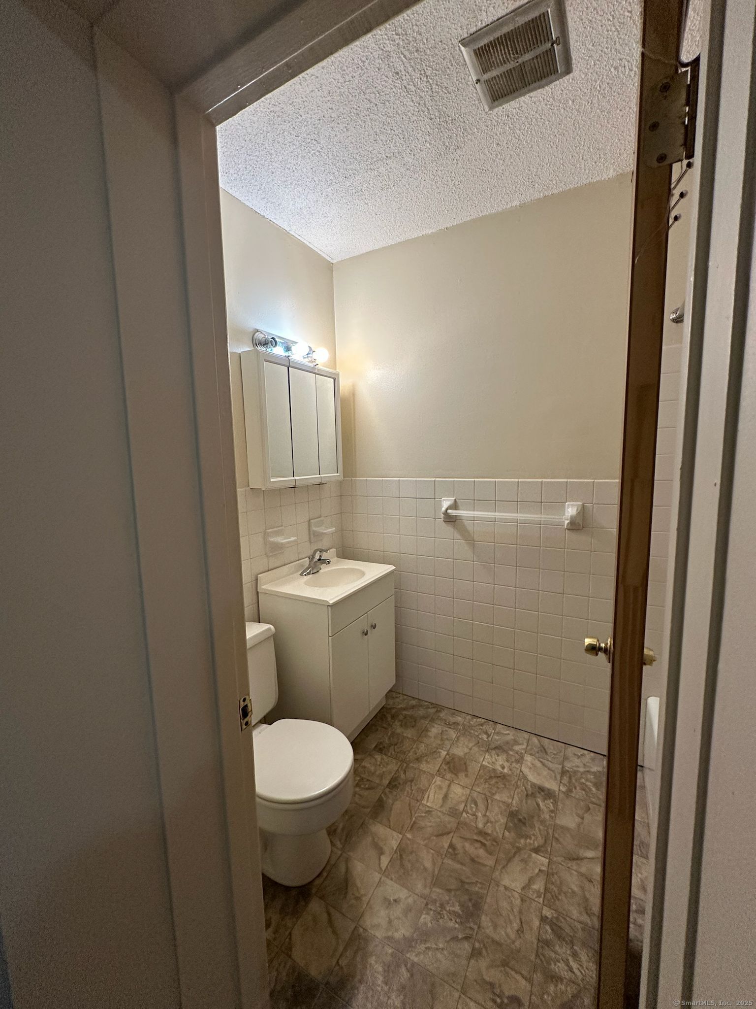 1660 East Main Street Waterbury CT 06705