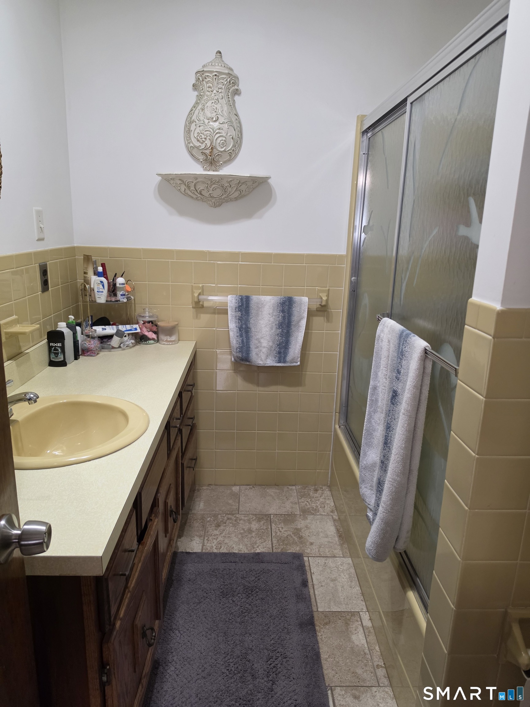 27 Hungerford Avenue Watertown CT 06779
