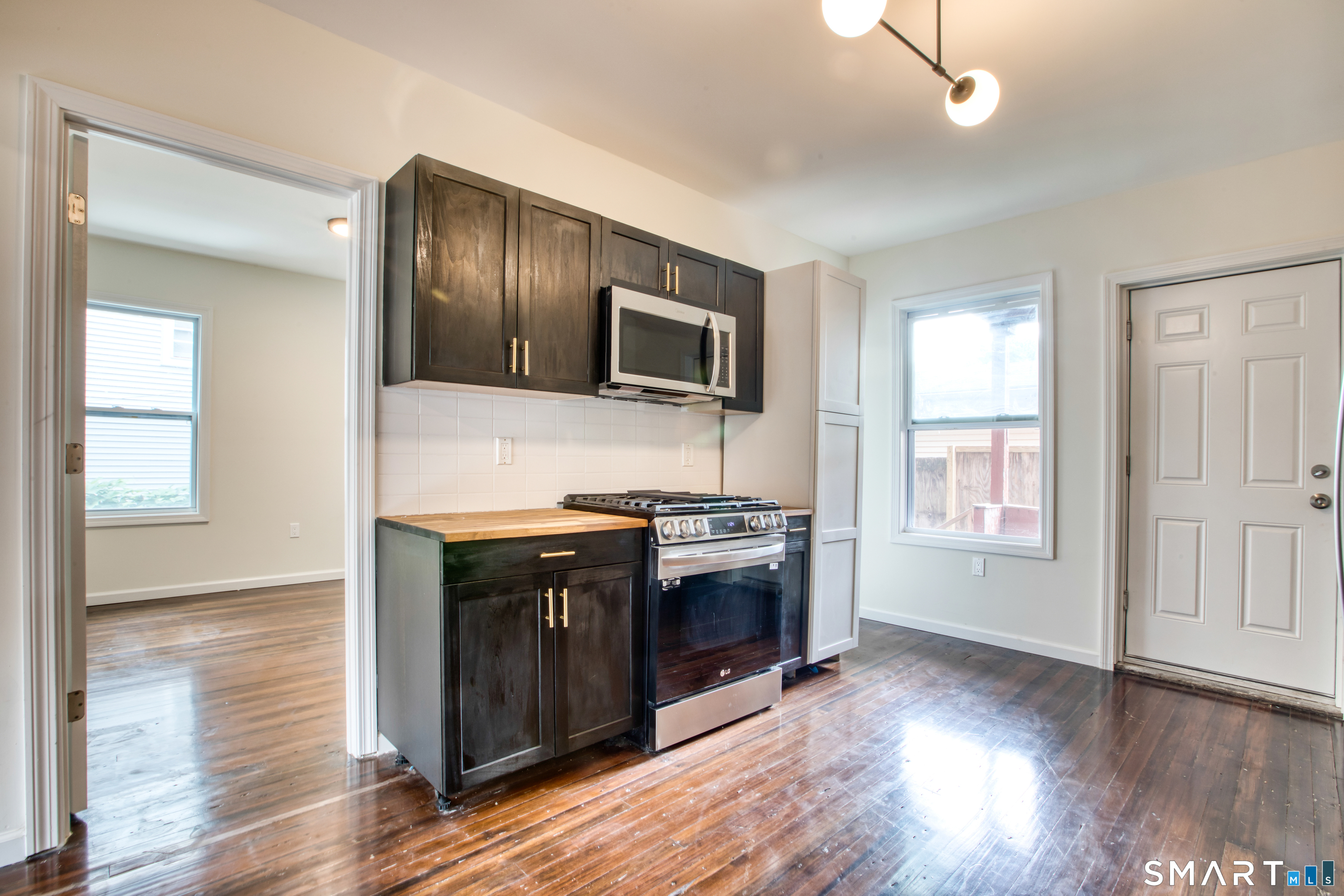 49-51 Kibbe Street Hartford CT 06106