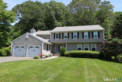 27 River Bend Road Trumbull CT 06611