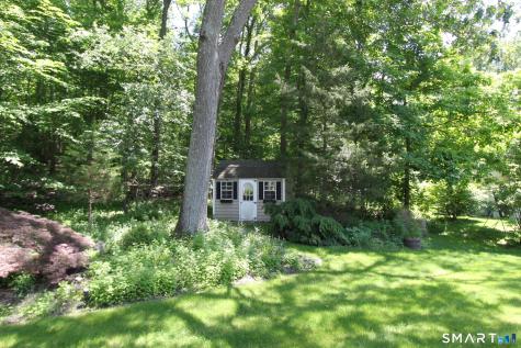 27 River Bend Road Trumbull CT 06611