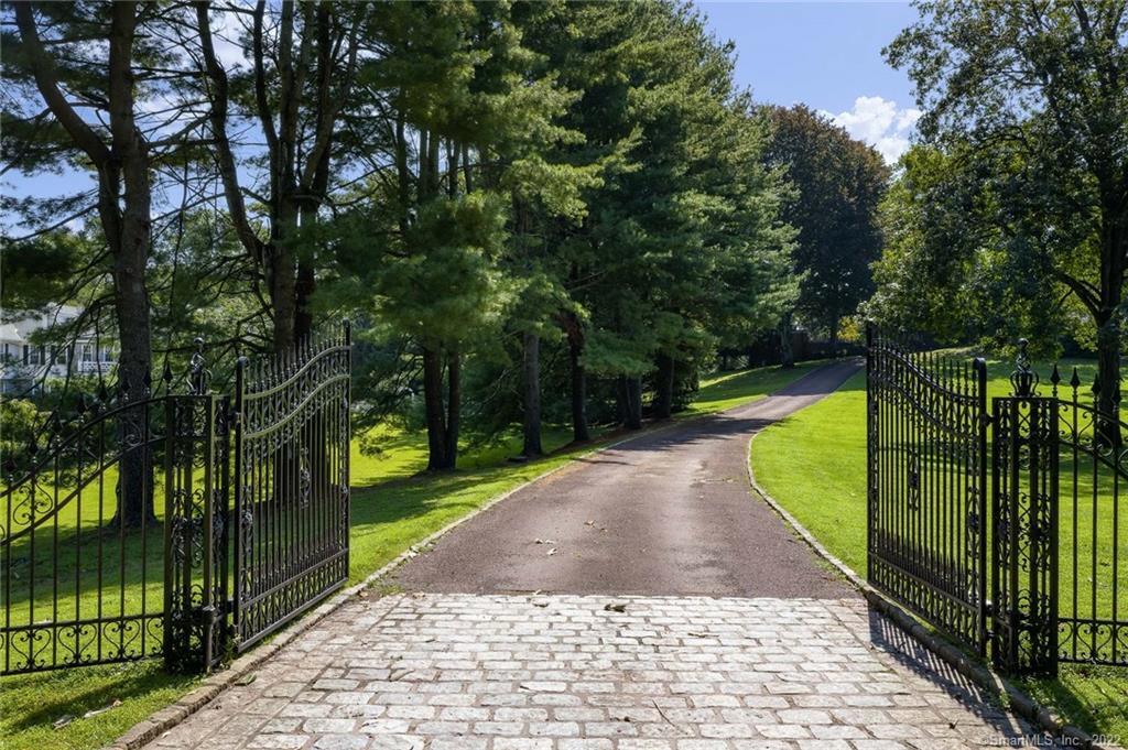 62 Sherwood Avenue Greenwich CT 06831