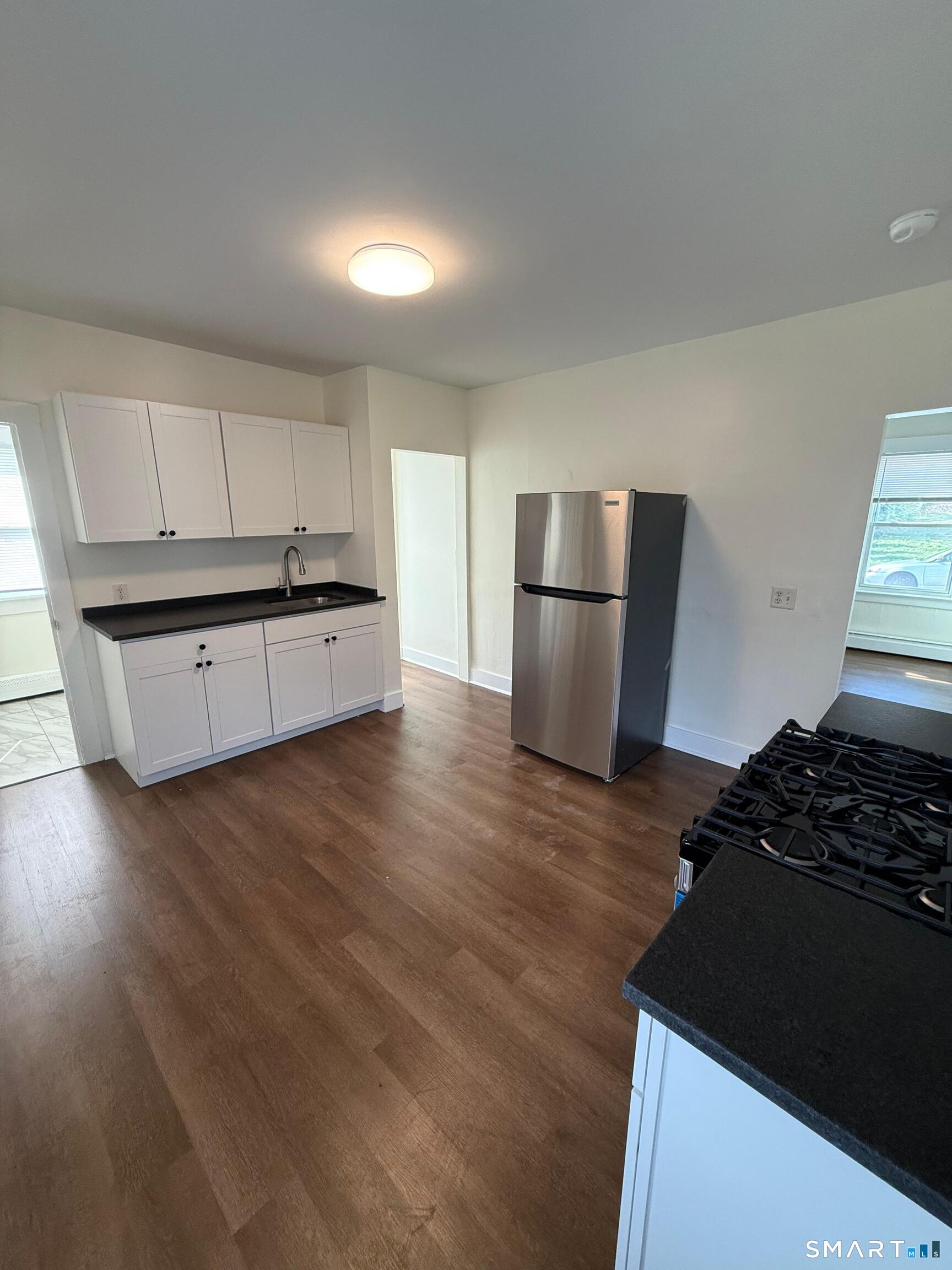 27 Botsford Street Meriden CT 06451
