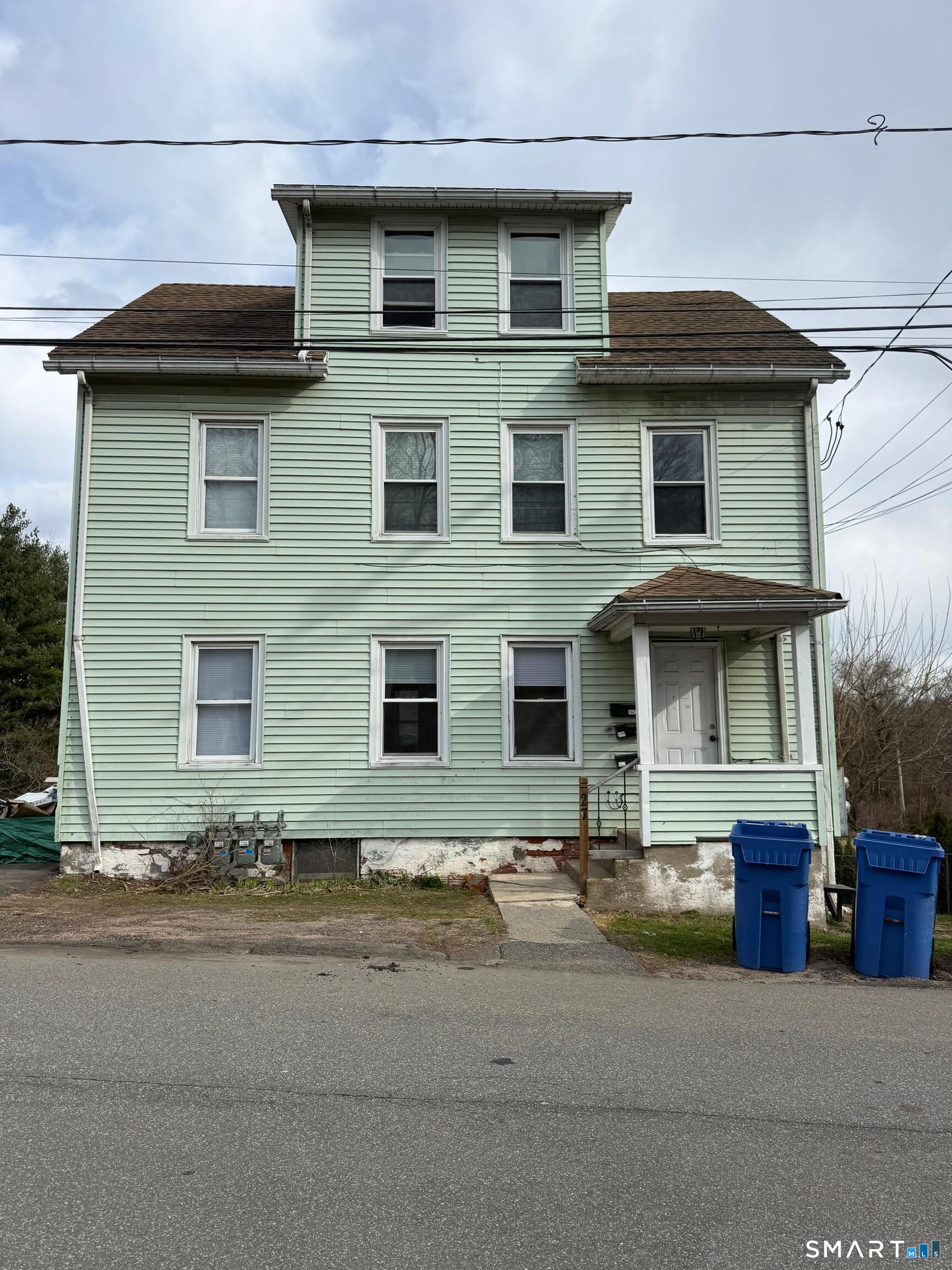 27 Botsford Street Meriden CT 06451