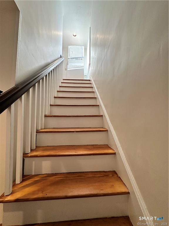 18 Cold Spring Road Stamford CT 06905