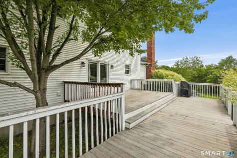 16 Early View Lane New Milford CT 06776