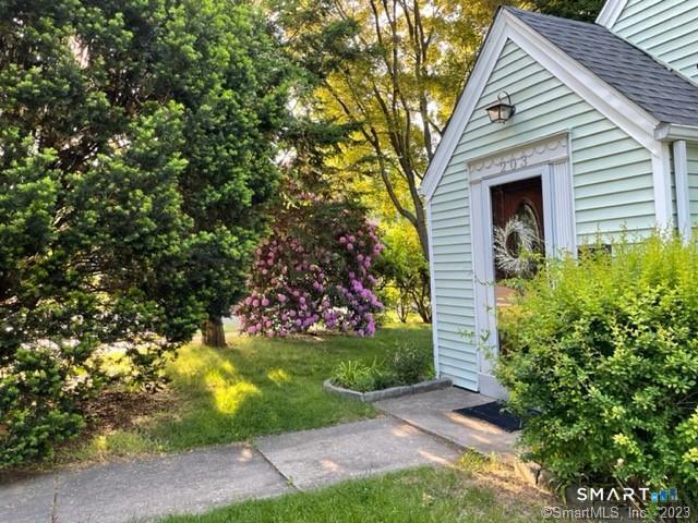 203 Toms Road Stamford CT 06906