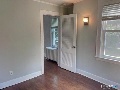 203 Toms Road Stamford CT 06906
