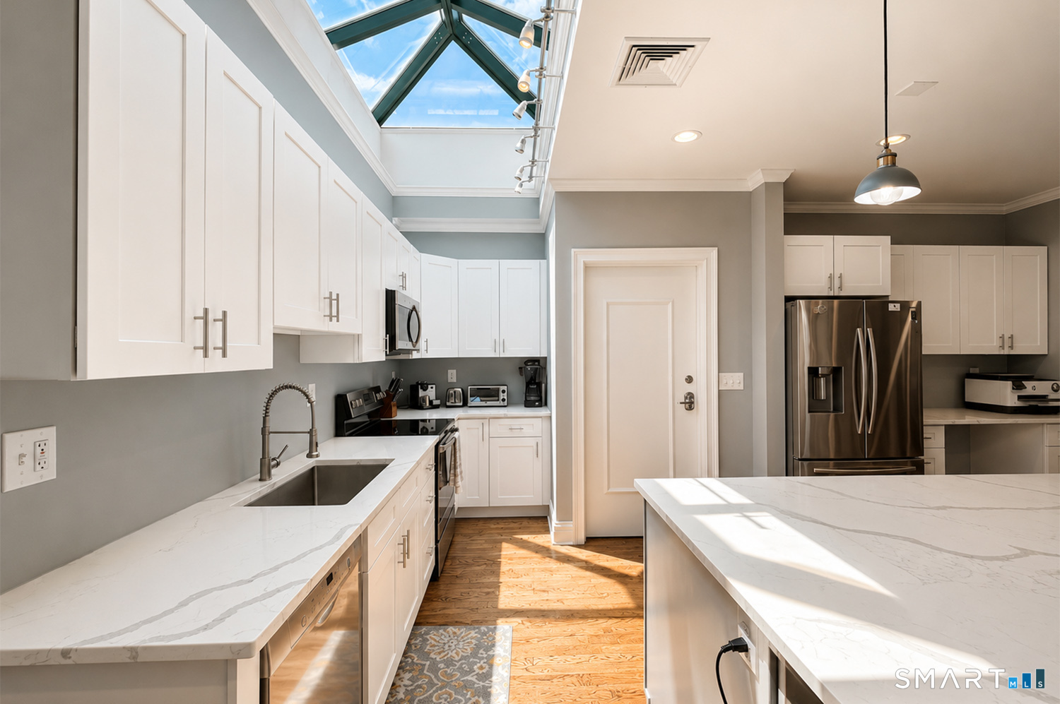 1125 Post Road Fairfield CT 06824