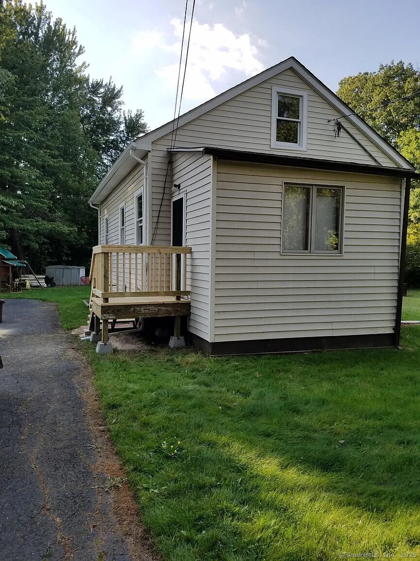 42 Preston Street East Hartford CT 06108