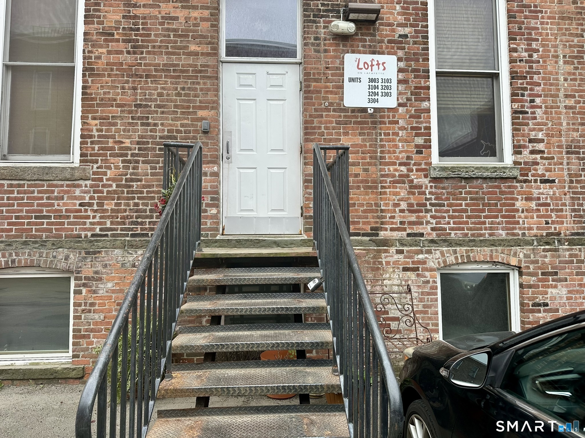 325 Lafayette Street Bridgeport CT 06604