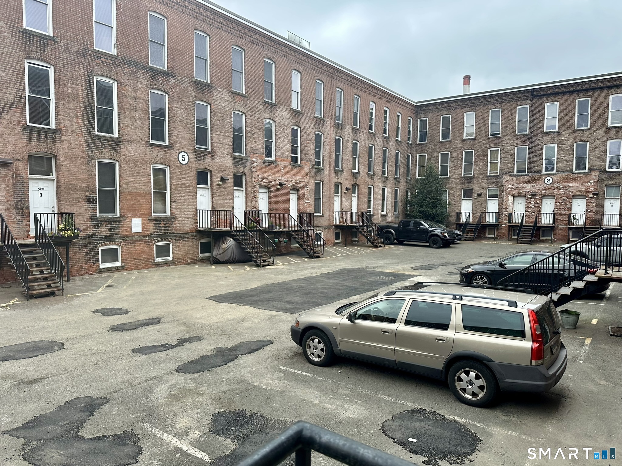 325 Lafayette Street Bridgeport CT 06604