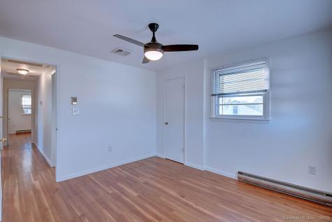 139 Phyllis Drive Naugatuck CT 06770