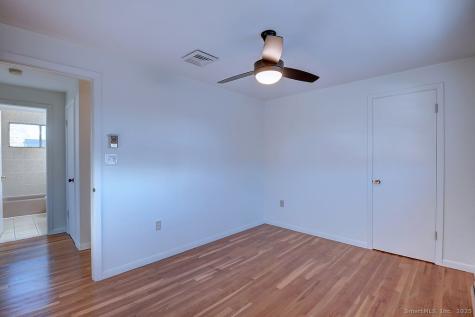 139 Phyllis Drive Naugatuck CT 06770