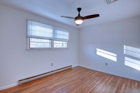 139 Phyllis Drive Naugatuck CT 06770