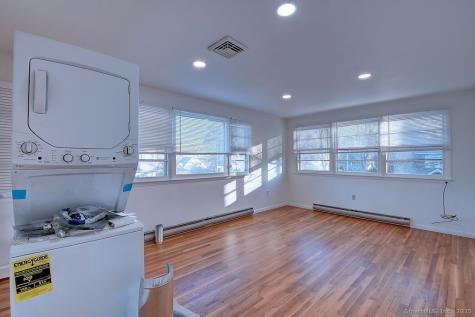 139 Phyllis Drive Naugatuck CT 06770