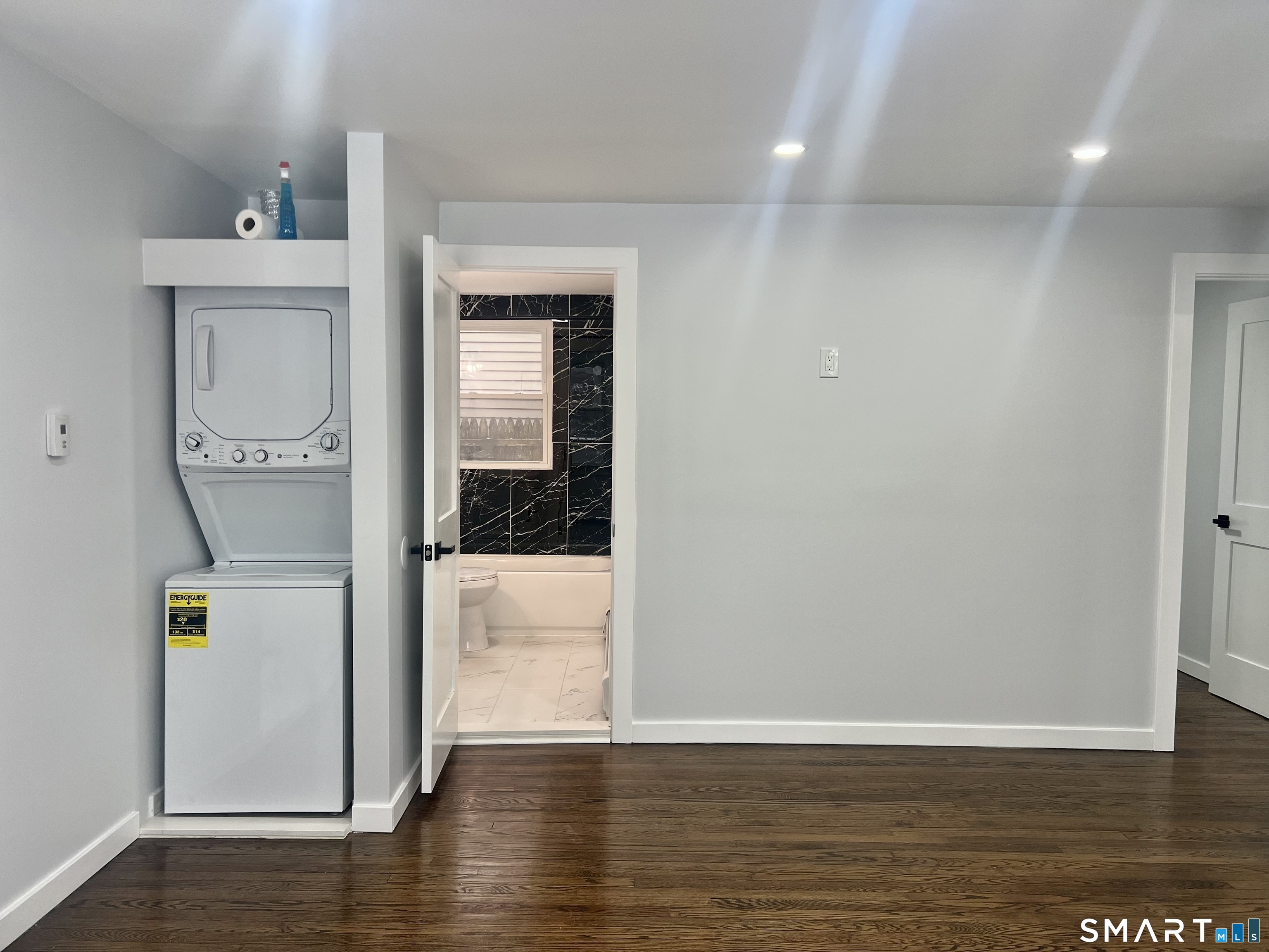 100 Holmes Avenue Darien CT 06820
