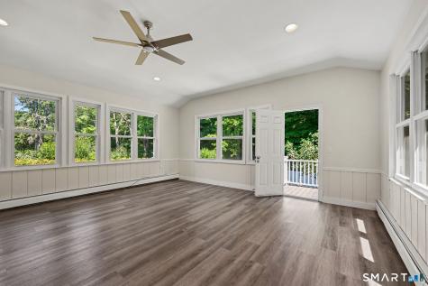 28 Pleasant Street Greenwich CT 06807