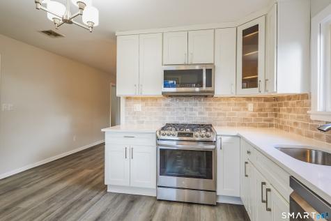 28 Pleasant Street Greenwich CT 06807
