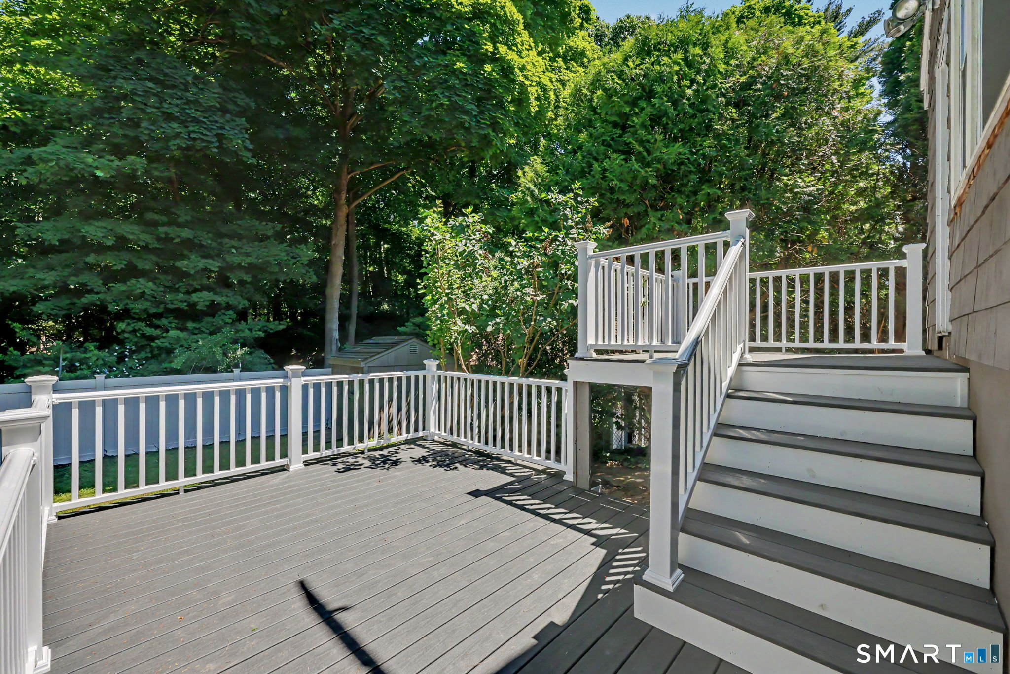 28 Pleasant Street Greenwich CT 06807