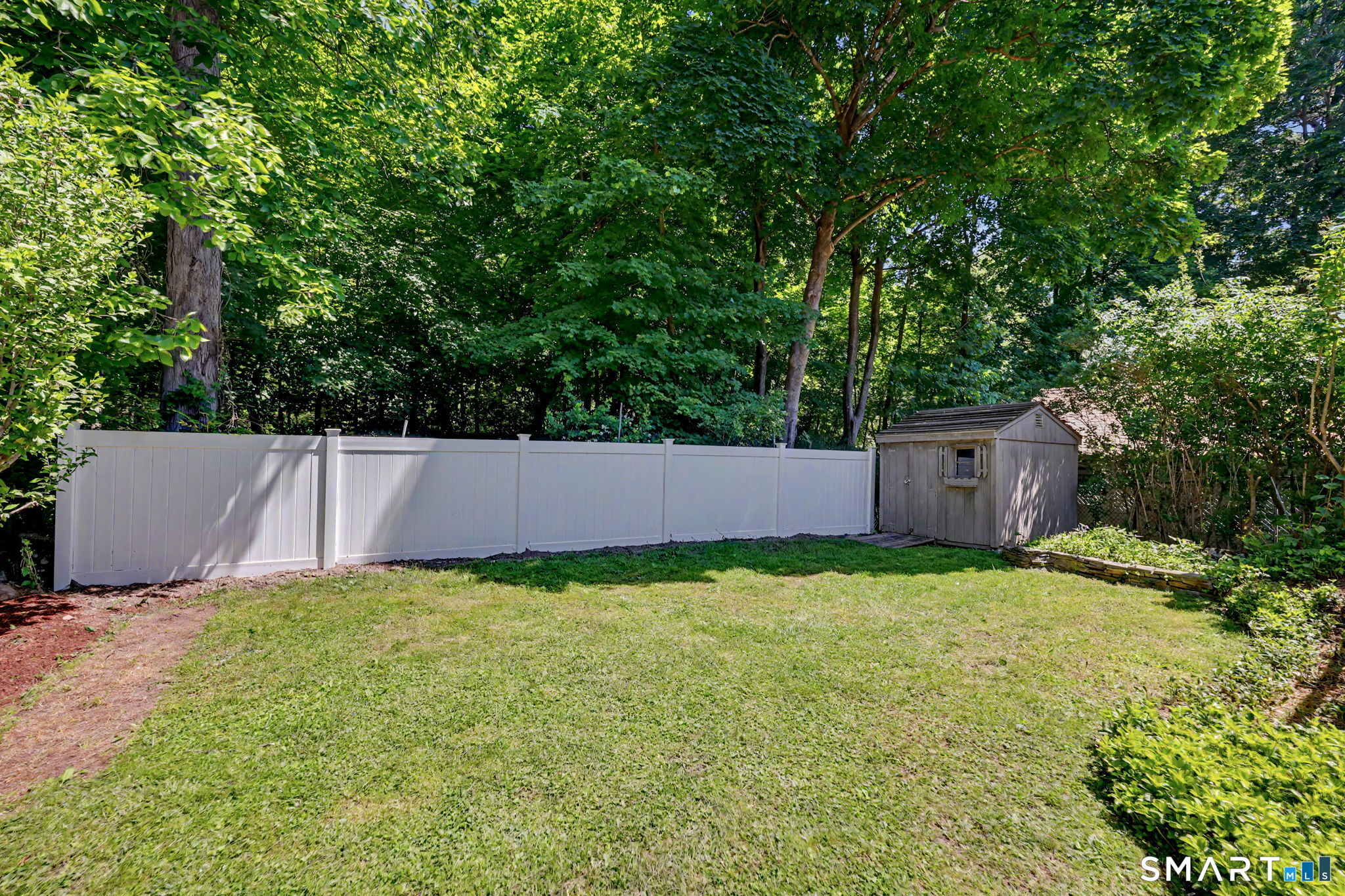 28 Pleasant Street Greenwich CT 06807