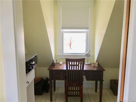 33 Ridgewood Avenue Madison CT 06443