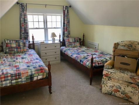 33 Ridgewood Avenue Madison CT 06443