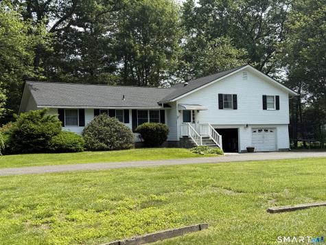 56 Wedgewood Drive Naugatuck CT 06770