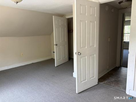 49 Springdale Avenue Meriden CT 06450