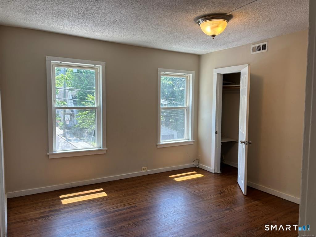 49 Springdale Avenue Meriden CT 06450