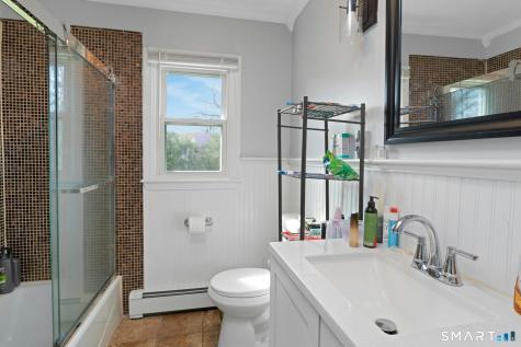 25 Quinsey Drive Bridgeport CT 06606