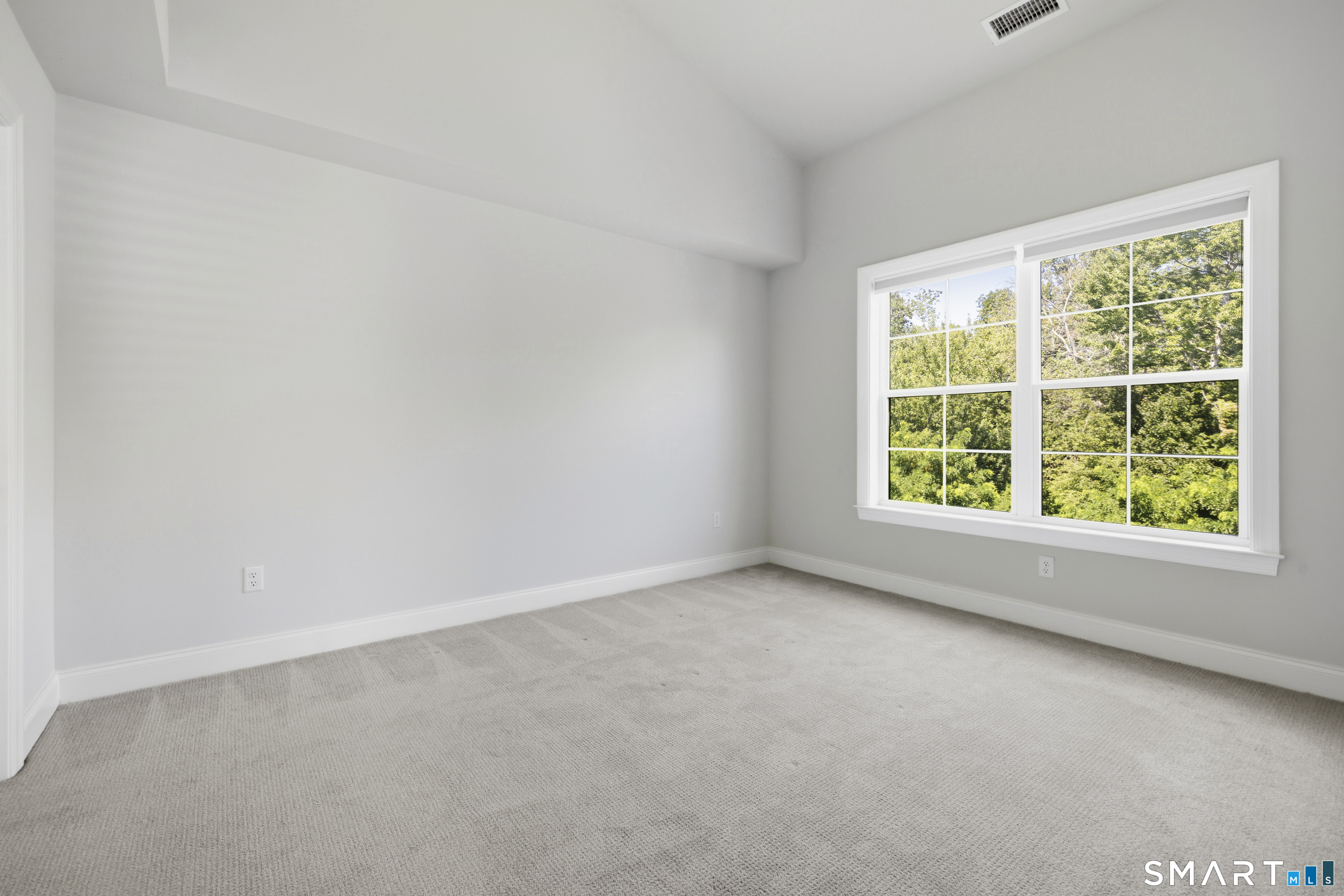 25 Brentwood Circle Danbury CT 06810