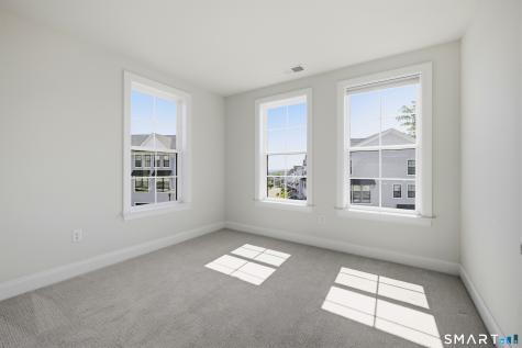 25 Brentwood Circle Danbury CT 06810